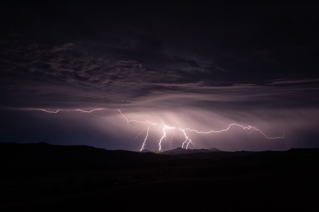 Lightning Safety for Montana Hikers: Summer Storm Guide