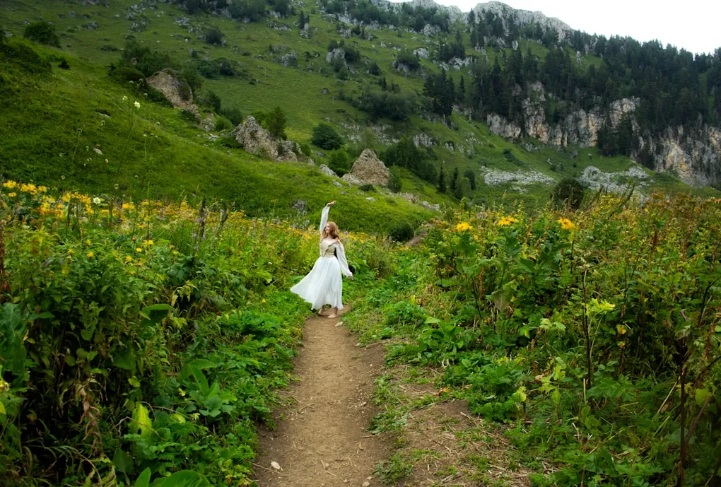 Planning a Montana Wedding: Best Weather Windows by Region